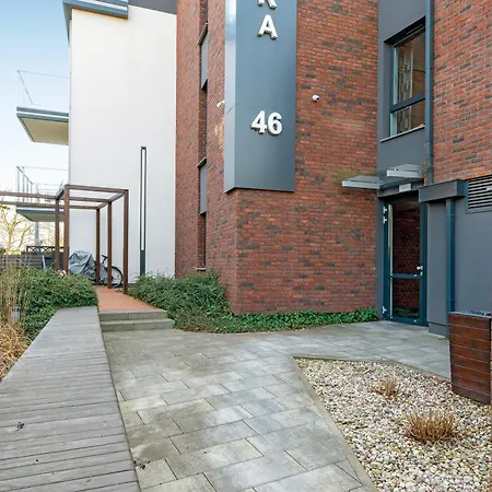 Przymorze - Office & Gym Apartmán *